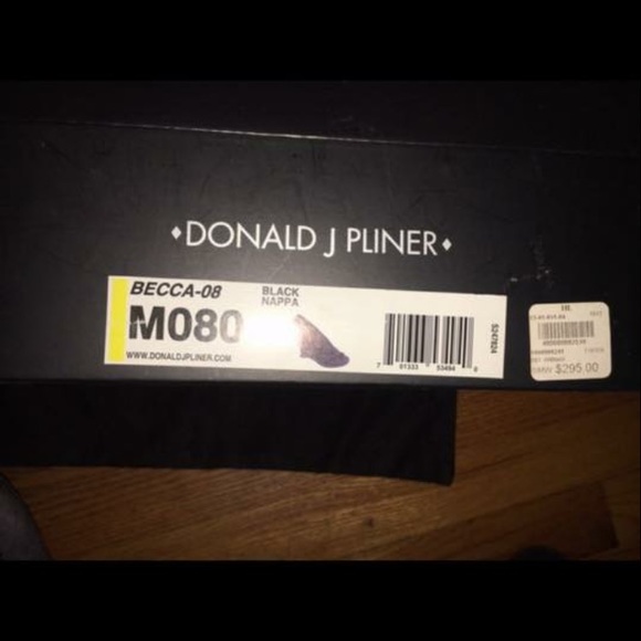 Donald Pliner heels - Picture 2 of 4